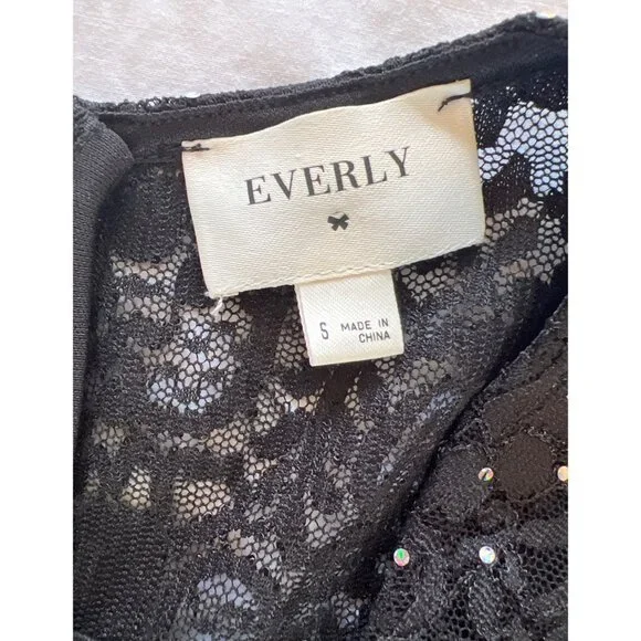 Black Lace Cold Shoulder Dress With Rhinestone Detail Scalloped Hem & Zipper Clo - Picture 2 of 6